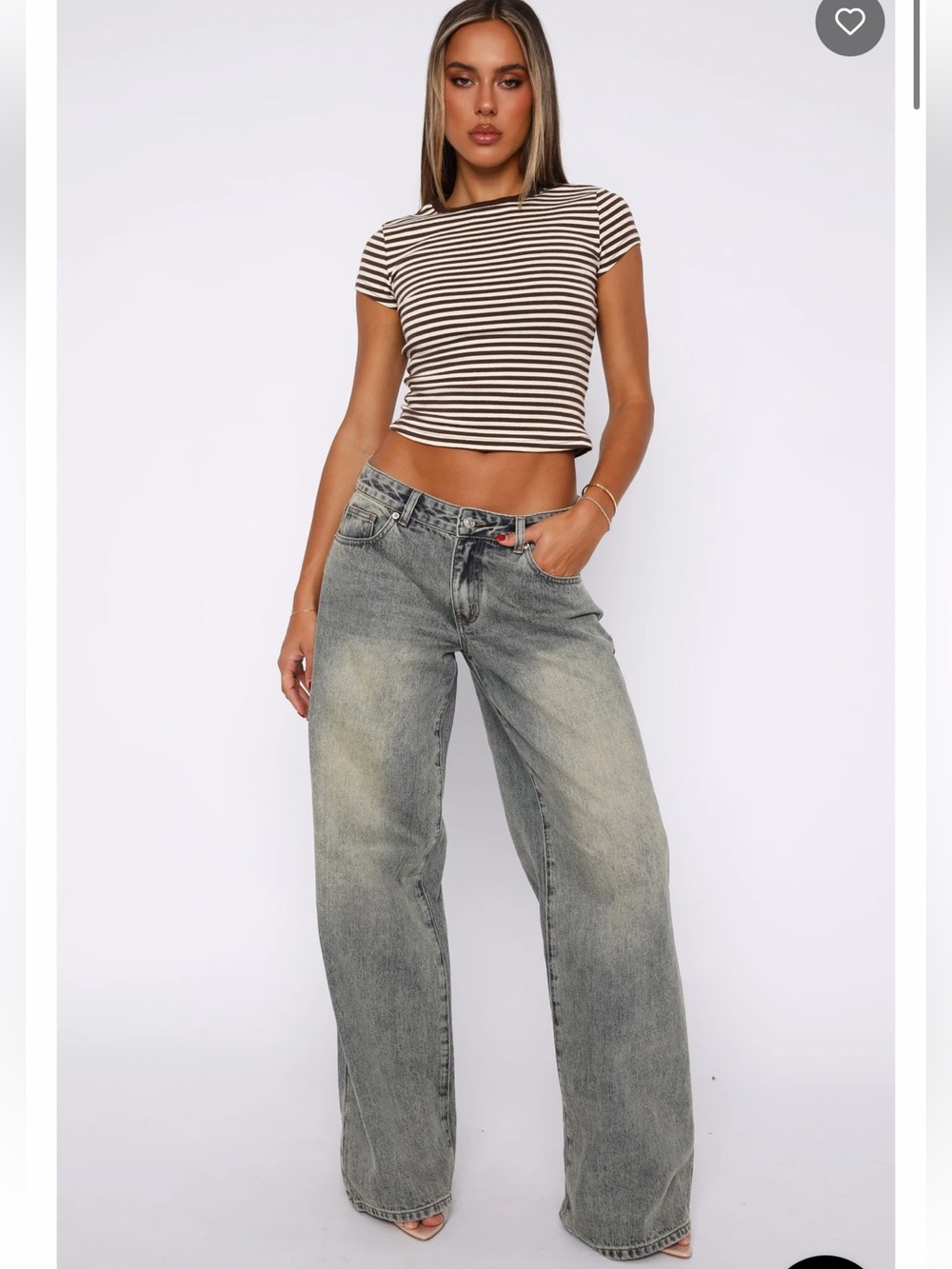 NWOT White Fox Maeve Low Rise Wide Leg Jeans in Sand Wash Size S